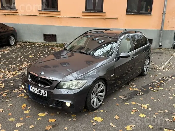BMW 325