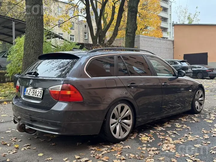 BMW 325 2007 photo 5