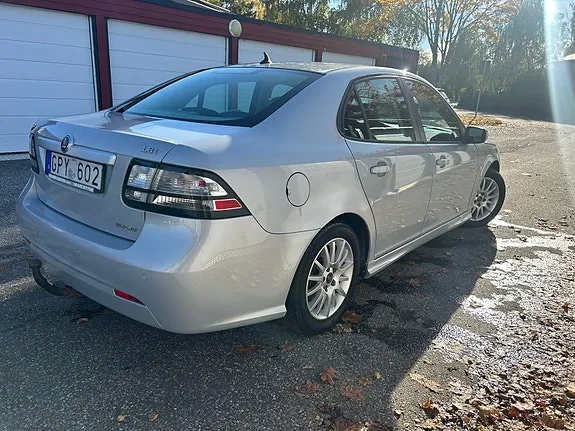 Saab 9-3 2008 photo 2