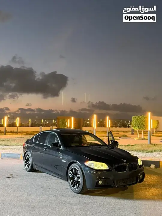 BMW 5 Series 2013 photo 2