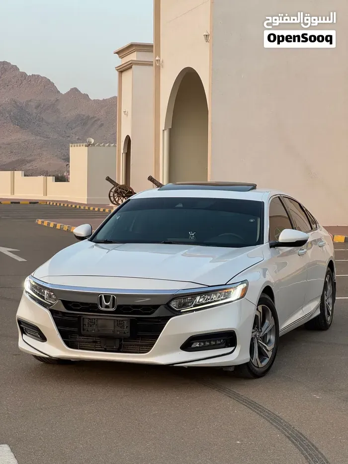 Honda Accord 2018 photo 5
