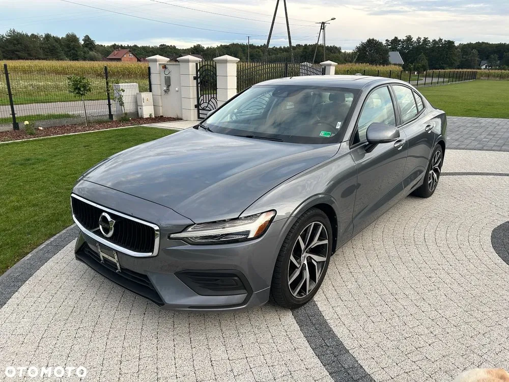 Volvo S60 2020 photo 2