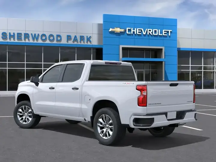Chevrolet Silverado 1500 2026 photo 3