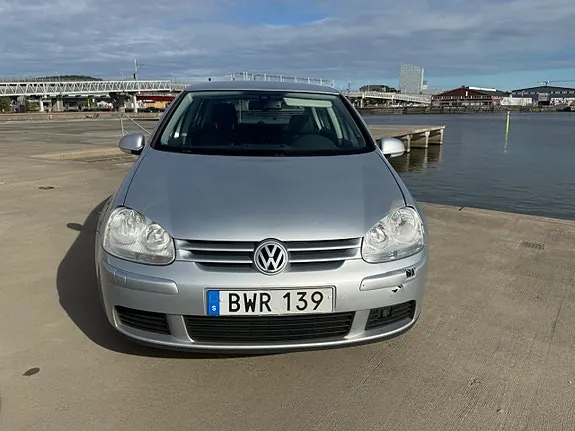 Volkswagen Golf I 2009 photo 2