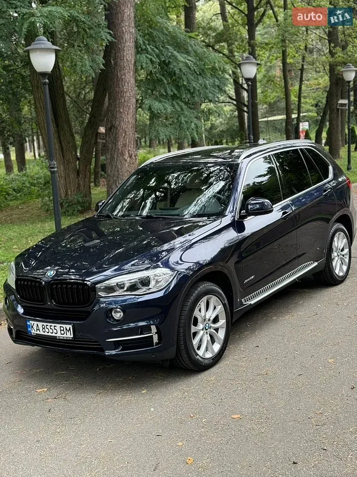 BMW X5 2015 photo 2