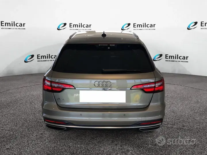Audi A4 Avant 2022 photo 4