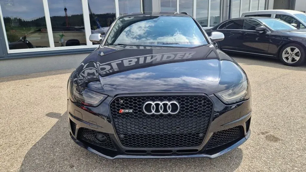Audi A4 2012 photo 3