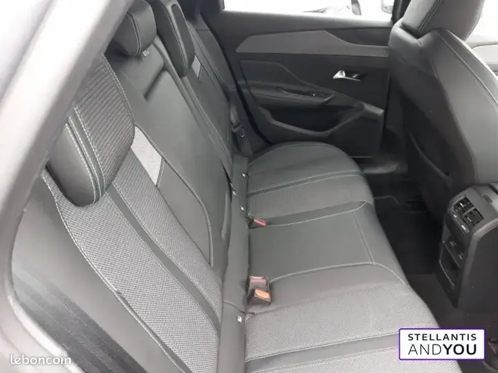 Peugeot 308 2024 photo 4