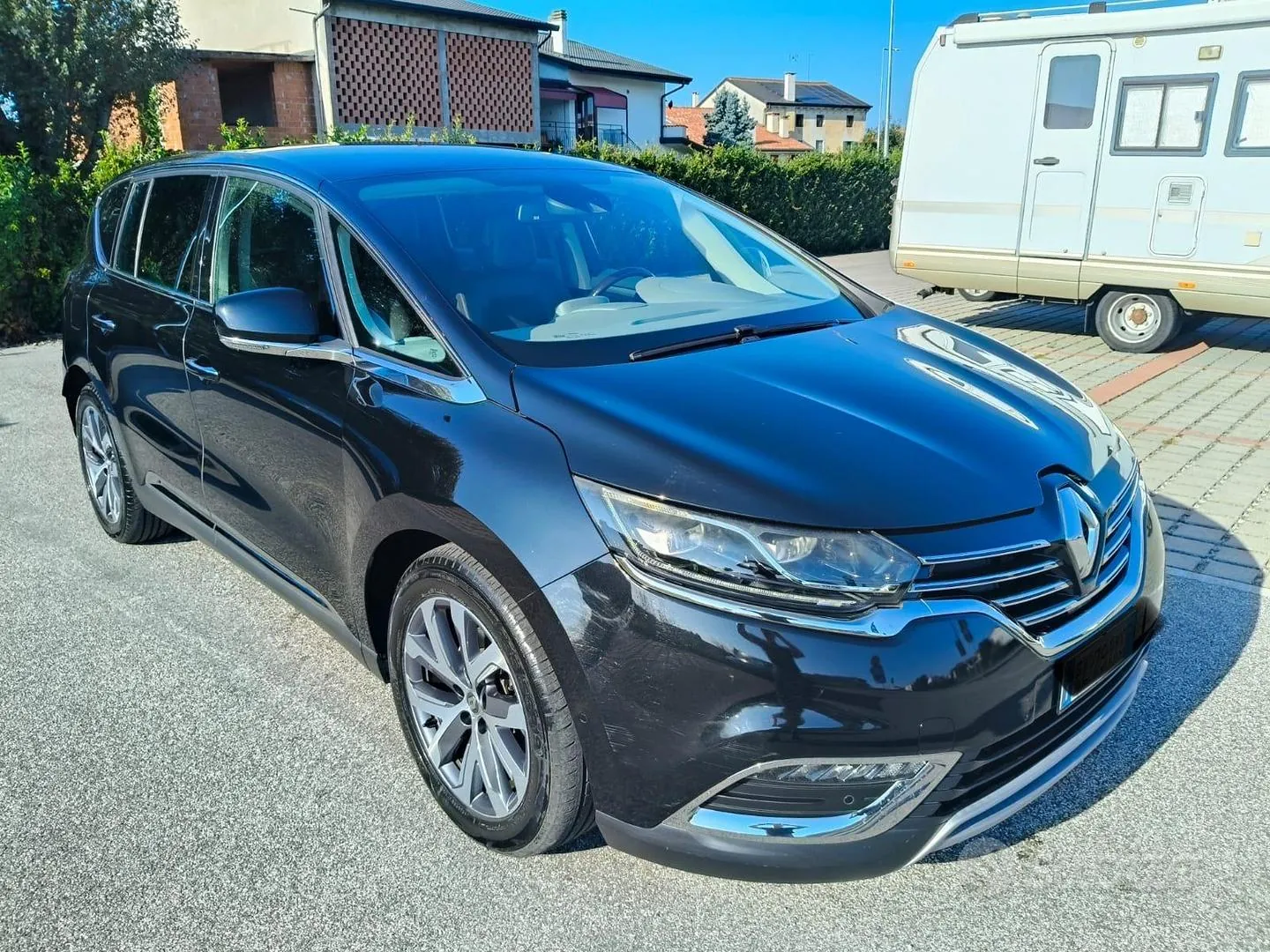 Renault Espace 2017 photo 3