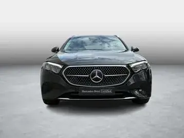 Mercedes-Benz E-Class 2024 photo 2