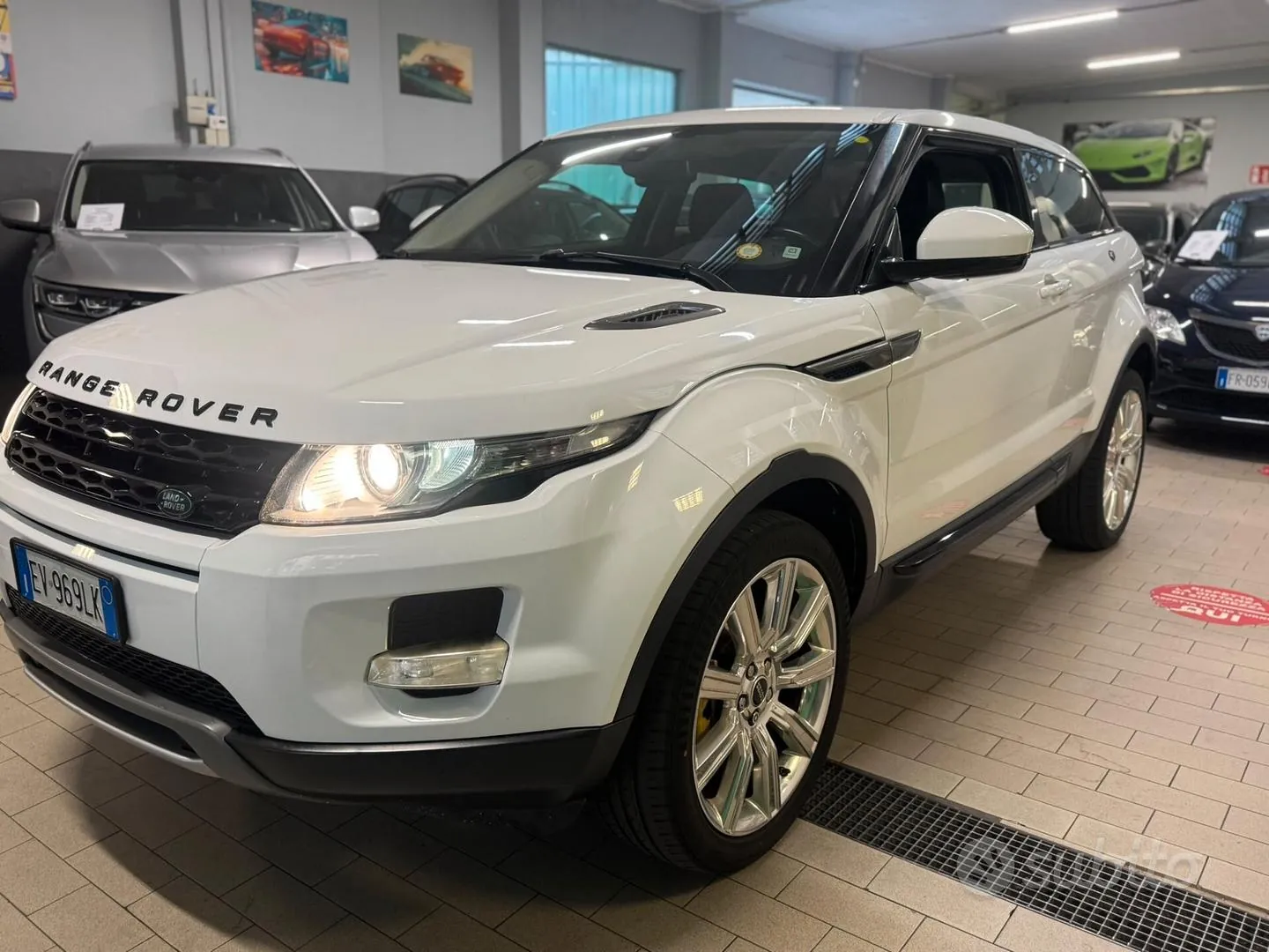 Land Rover Range Rover Evoque 2014 photo 3