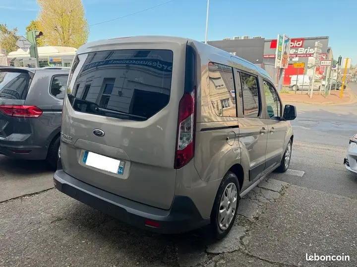 Ford Tourneo Connect 2015 photo 5