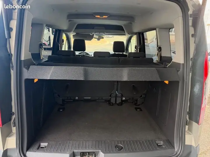 Ford Tourneo Connect 2015 photo 4