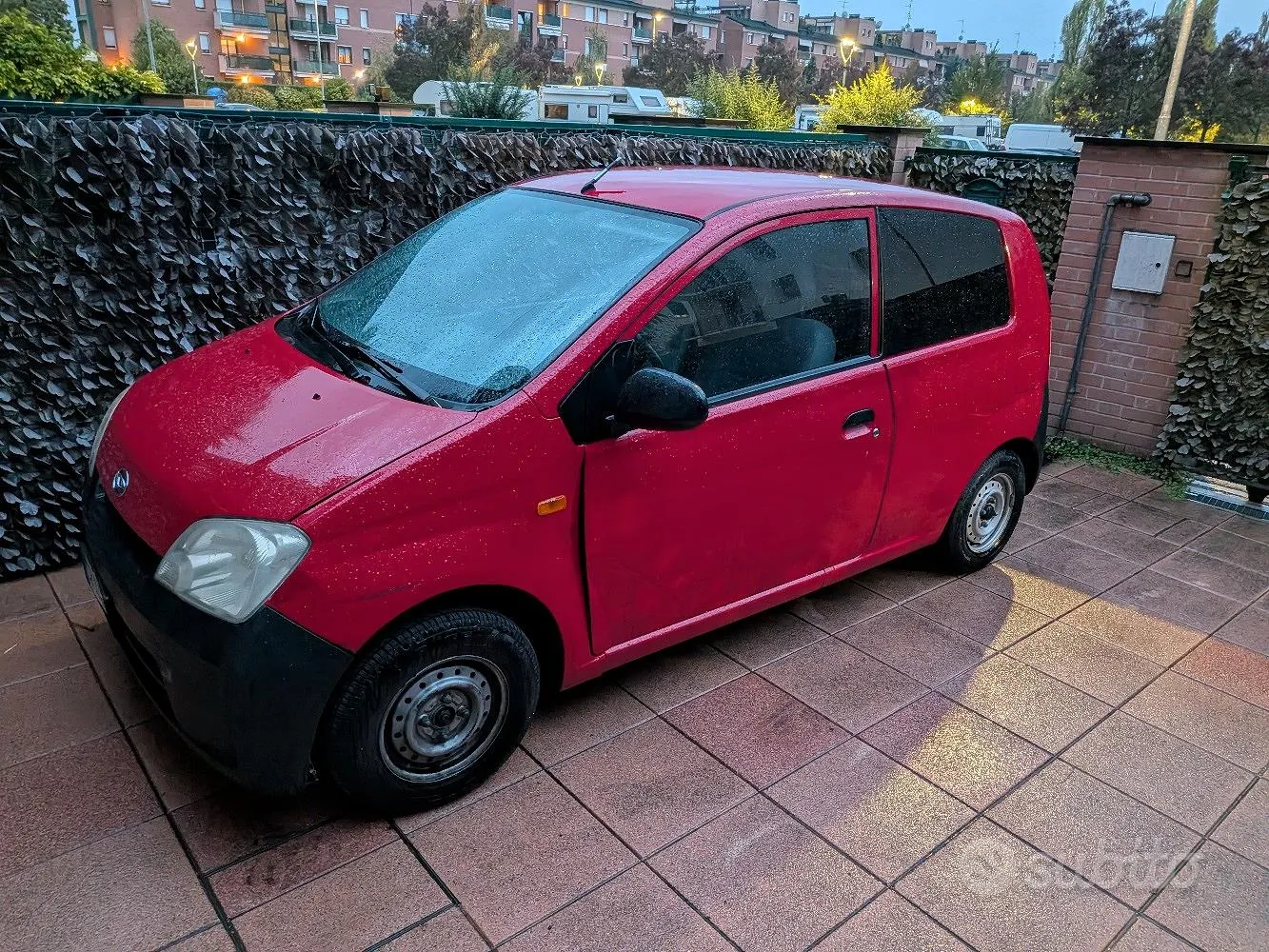 Daihatsu Cuore 2004 photo 2