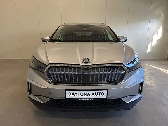 Skoda Enyaq 2022 photo 3