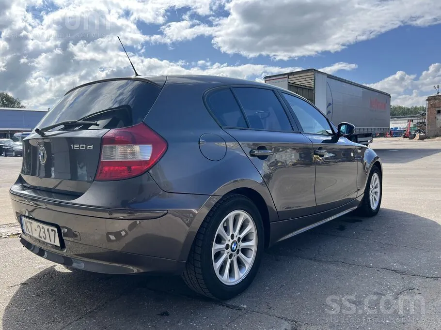 BMW 120D 2005 photo 3