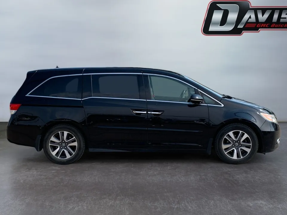 Honda Odyssey 2015 photo 4