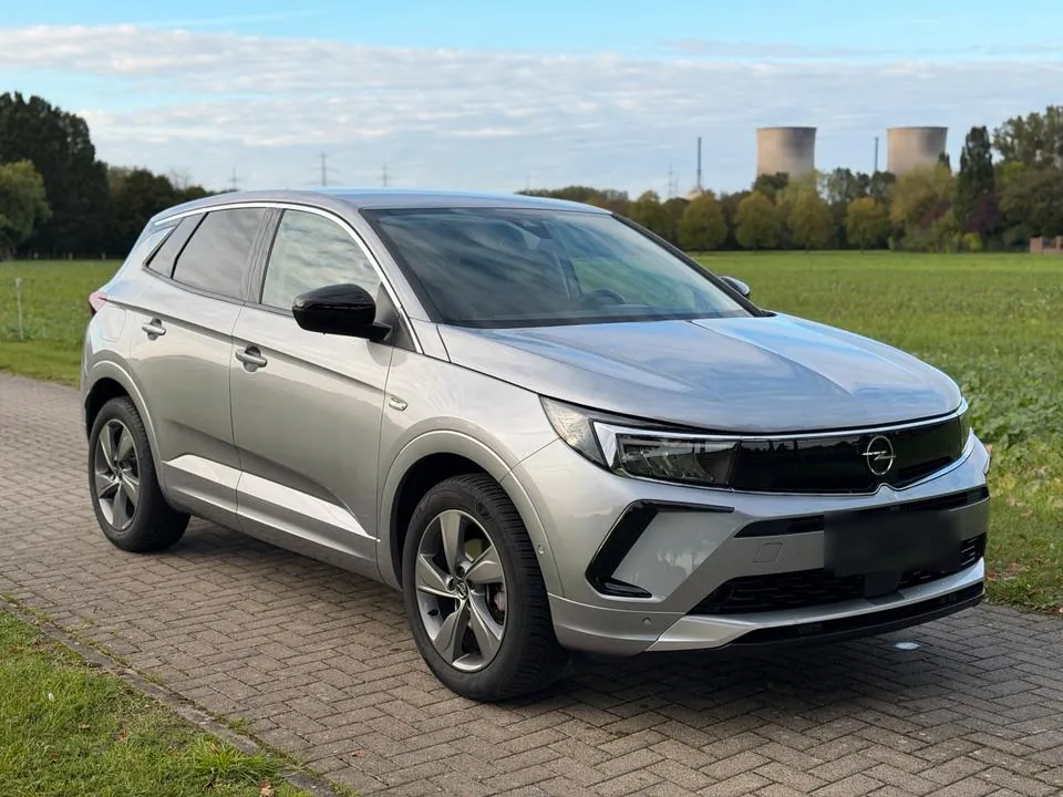 Opel Grandland