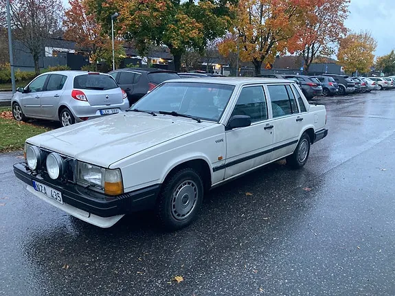 Volvo 740 1988 photo 2