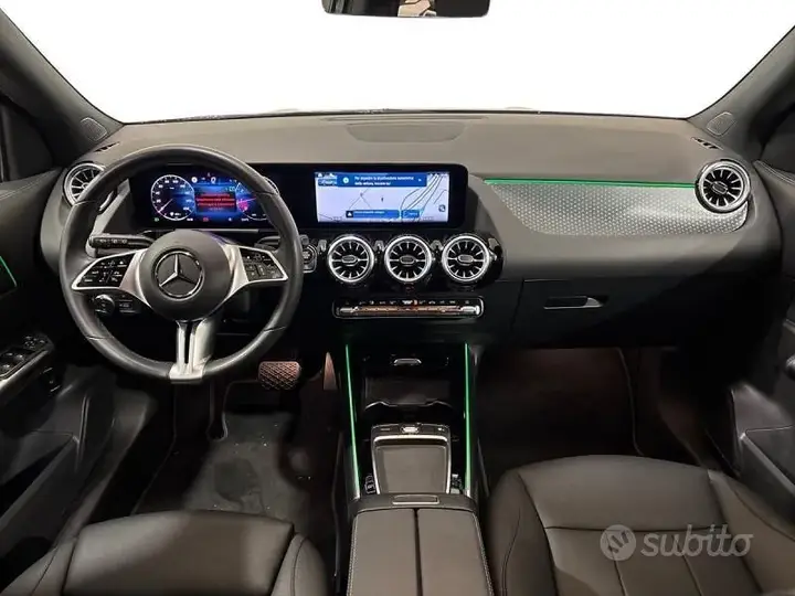 Mercedes-Benz Gla 2025 photo 3