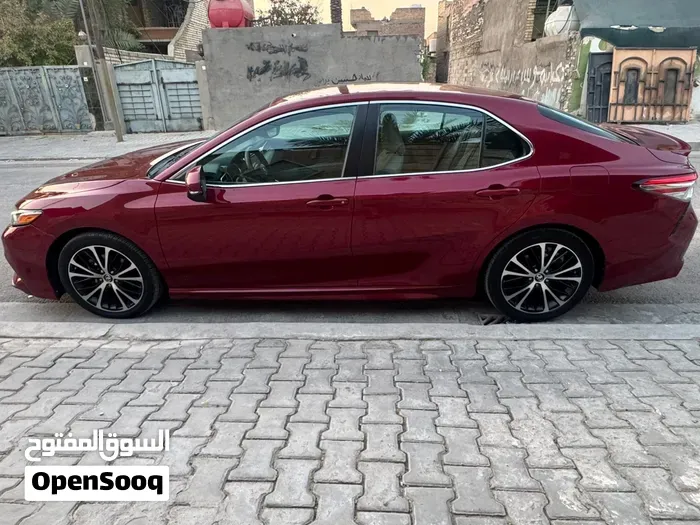 Toyota Camry 2018 photo 4