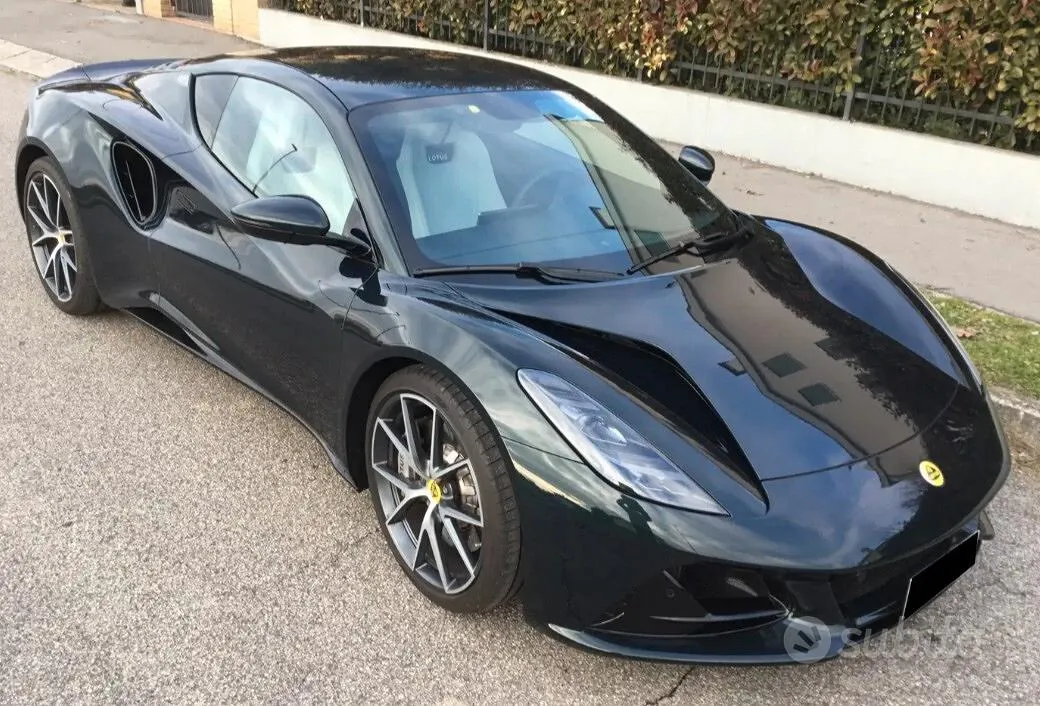 Lotus Emira 2024 photo 3