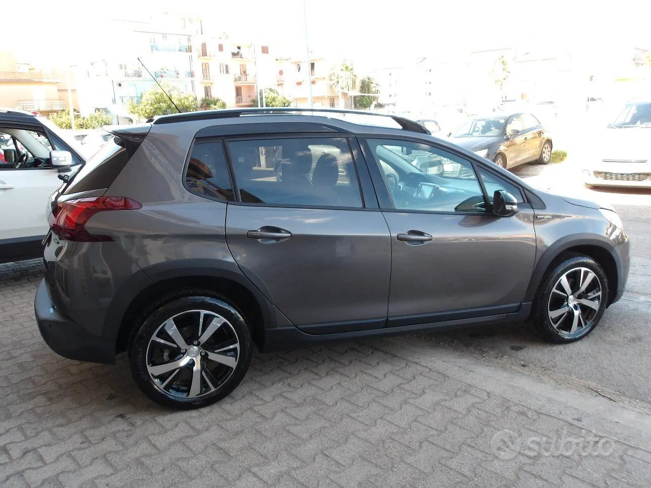 Peugeot 2008 2018 photo 5