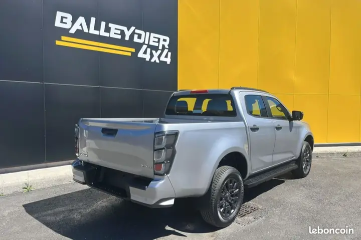 Isuzu D-Max