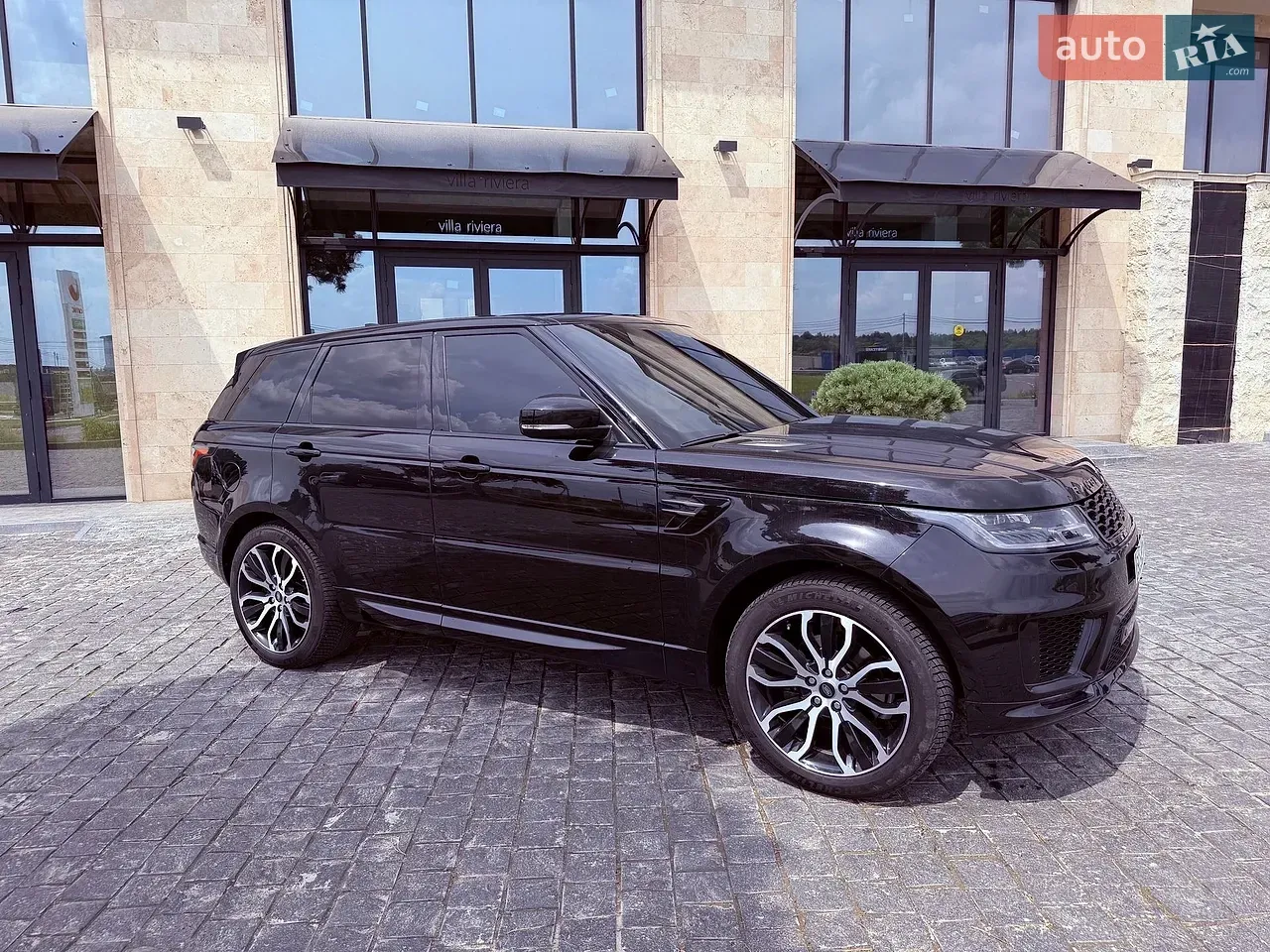 Land Rover Range Rover Sport 2018 photo 4