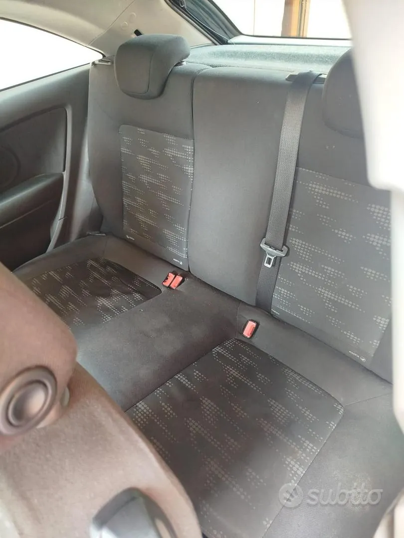 Opel Corsa 2011 photo 5