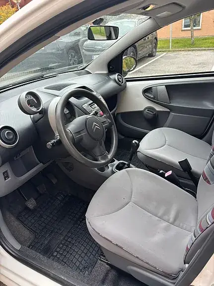 Citroen C1 2011 photo 5