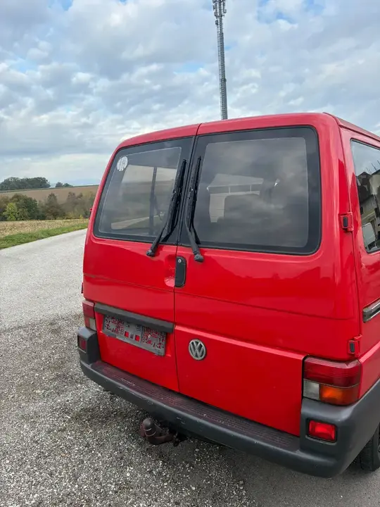 Volkswagen T4 1995 photo 3