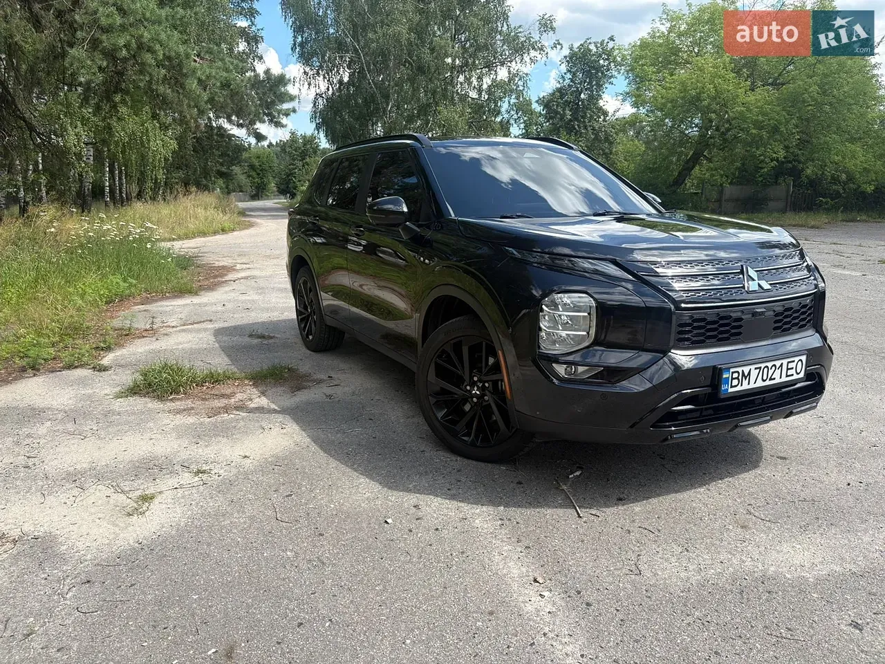 Mitsubishi Outlander 2022 photo 2