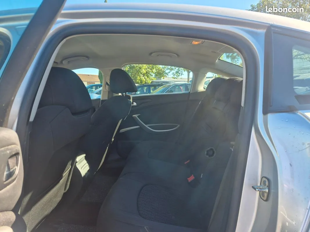 Citroen C5 2014 photo 4