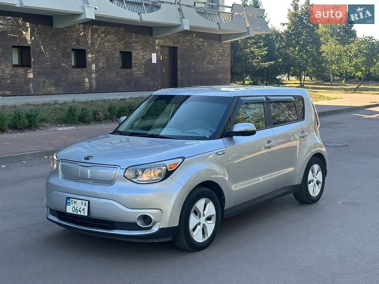 Kia Soul Ev 2015 photo 2