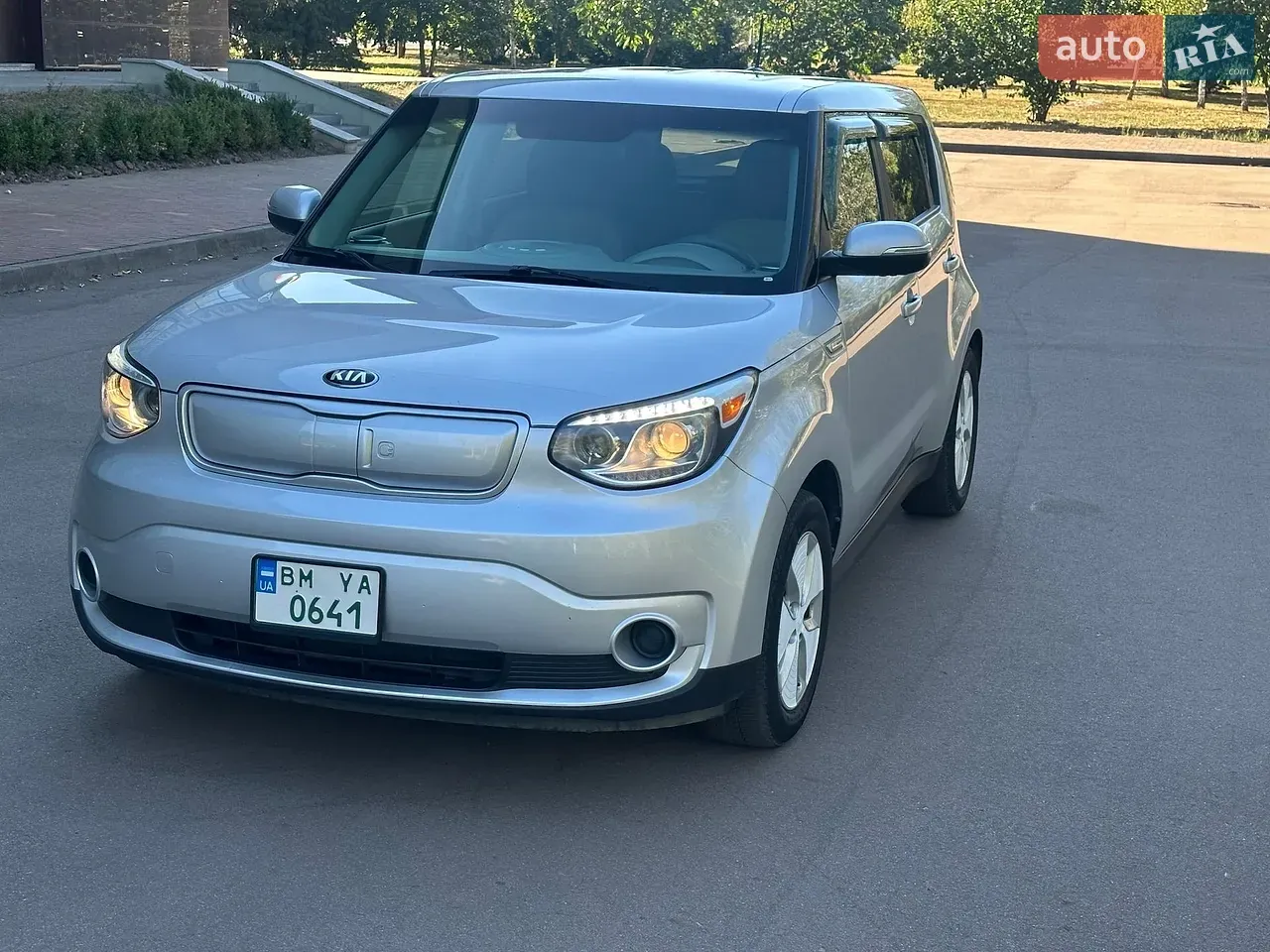 Kia Soul Ev 2015 photo 3