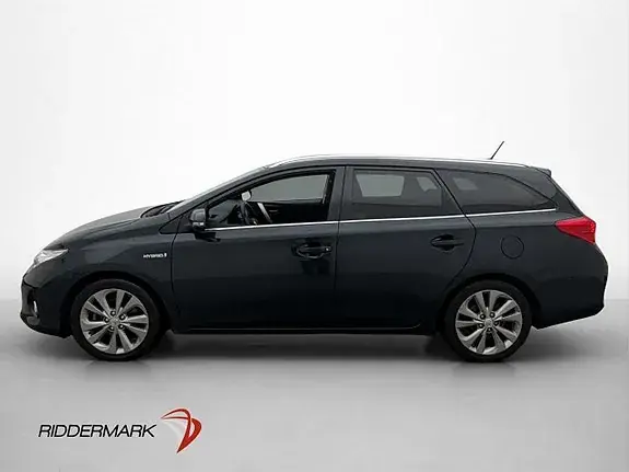 Toyota Auris 2015 photo 5