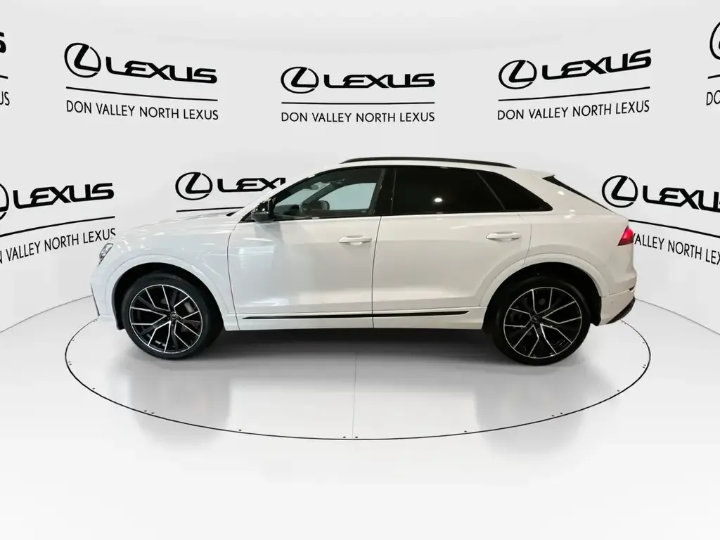 Audi Q8 2024 photo 5
