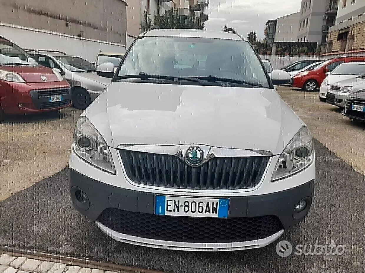 Skoda Roomster 2012 photo 5