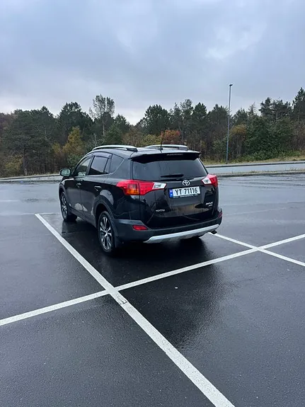 Toyota Rav4 2015 photo 5