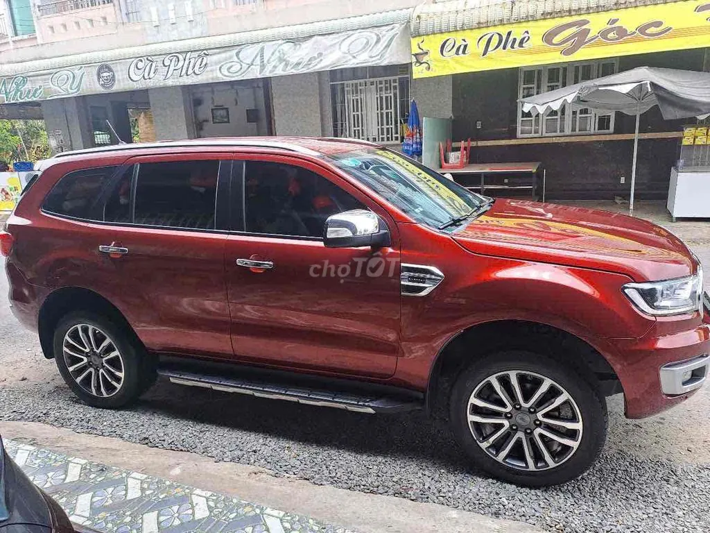 Ford Everest 2021 photo 3