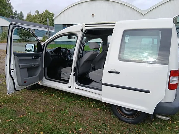 Volkswagen Caddy 2009 photo 5