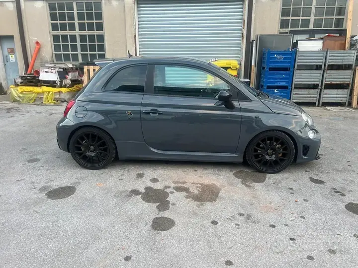 Abarth 595 2019 photo 4
