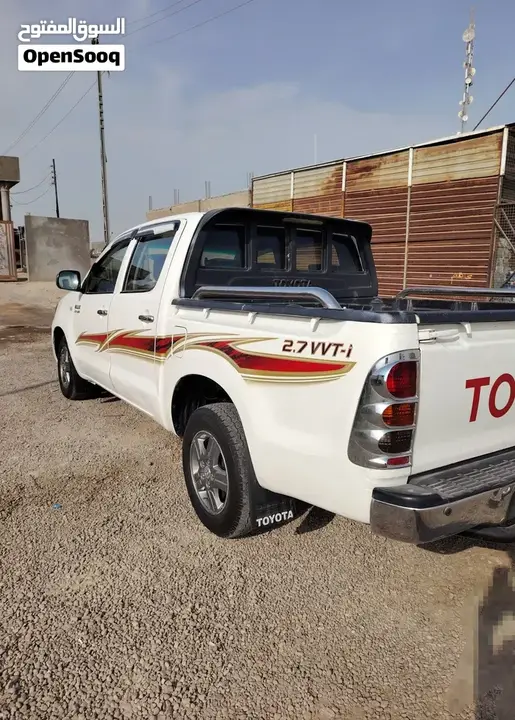 Toyota Hilux 2010 photo 4