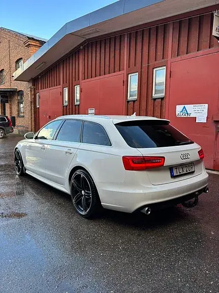 Audi A6 2014 photo 4