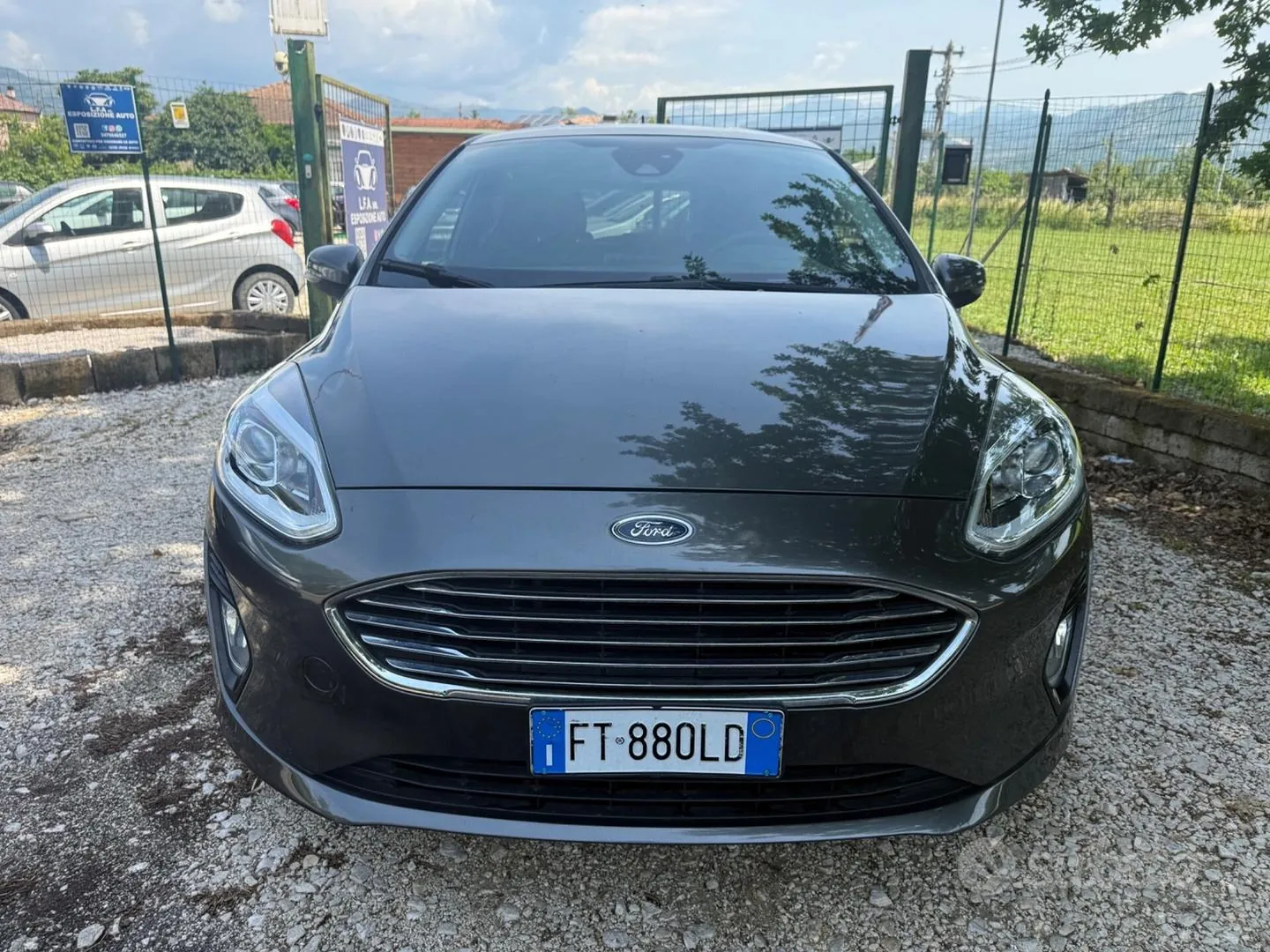 Ford Fiesta 2019 photo 2