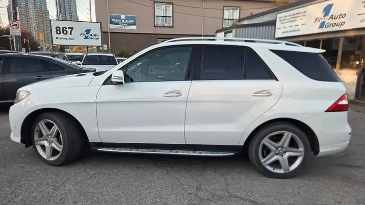 Mercedes-Benz M-Class 2015 photo 2