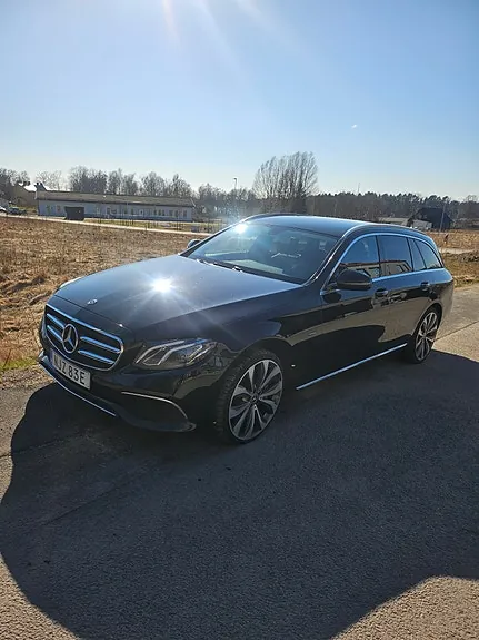 Mercedes-Benz E300 De 2019 photo 2