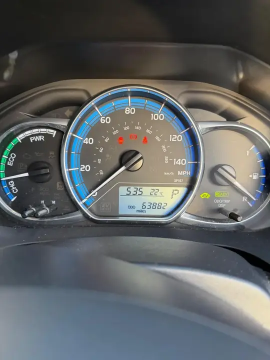 Toyota Yaris 2016 photo 3