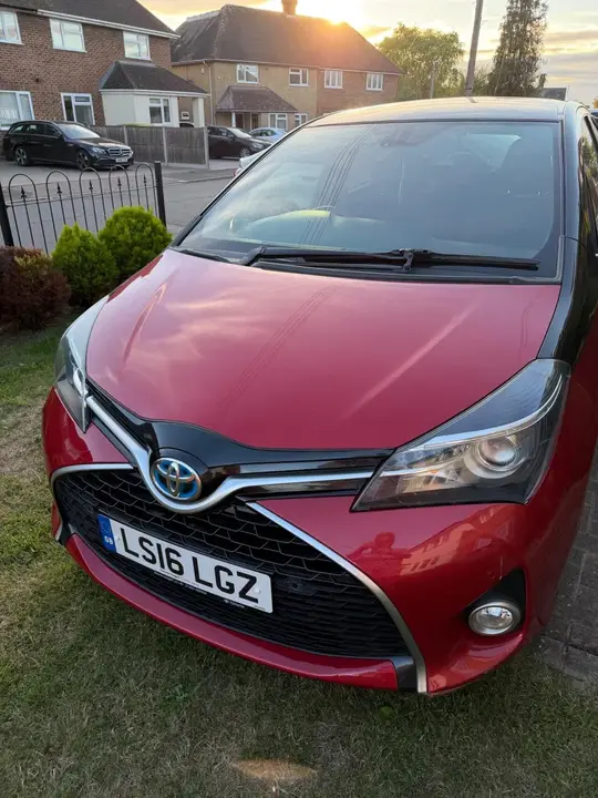 Toyota Yaris 2016 photo 4